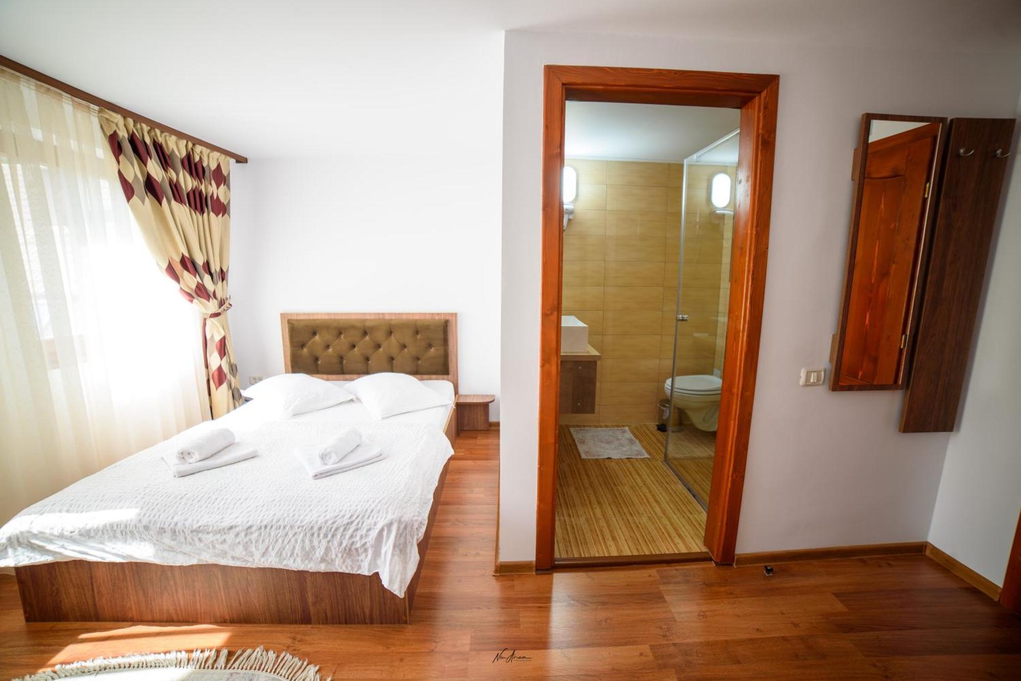 Casa Binu 호텔 Arieşeni 외부 사진